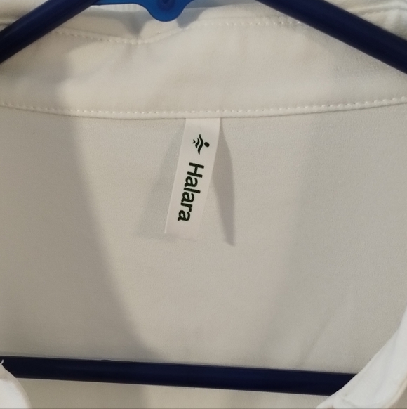 Nwot HALARA White V Neck Blouse - Picture 5 of 8